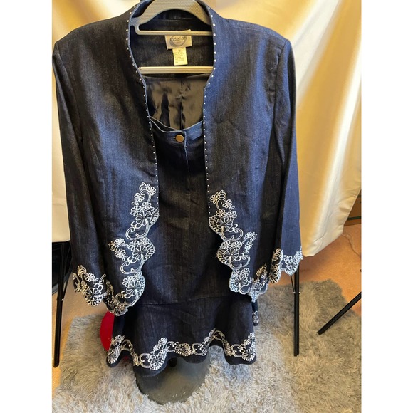 Odelish Jacket and Skirt - Picture 1 of 7